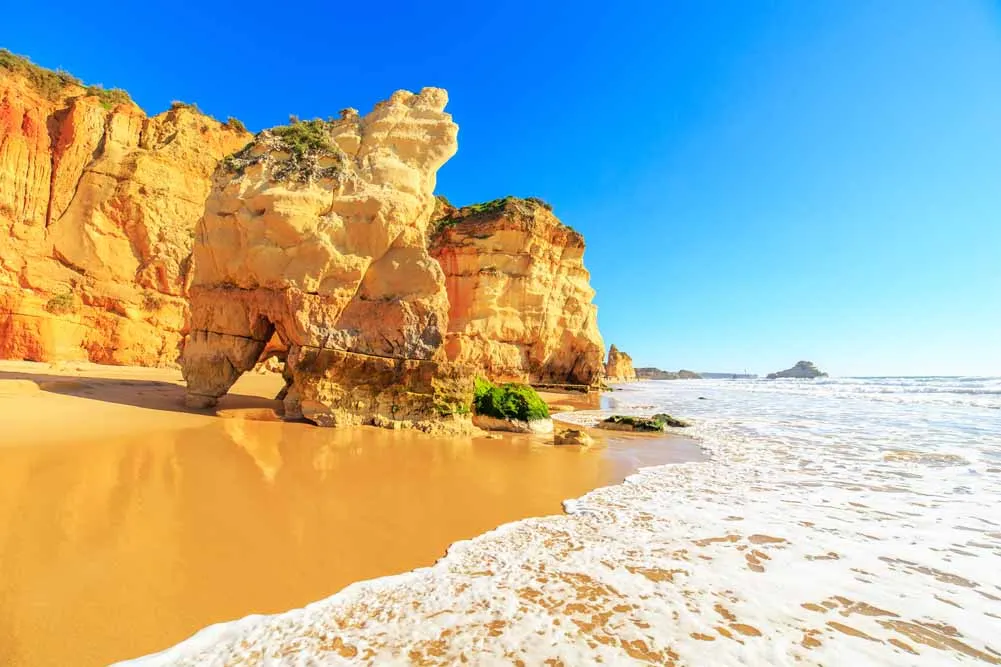 Portugal Discoveries Escorted Vacation