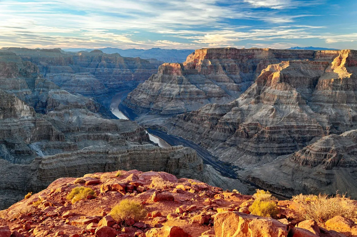 National Parks and Rockies To The Red Rocks Great Rail Journey