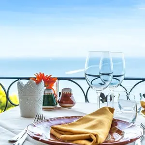 Almyra Seaside Food & Cocktails (Agia Pelagia)