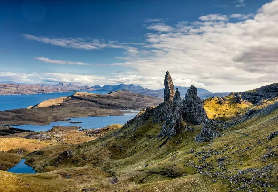 Circle Scotland Journey by Rail Edinburgh to Glasgow with Skye
