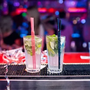 Black Mirror Bar