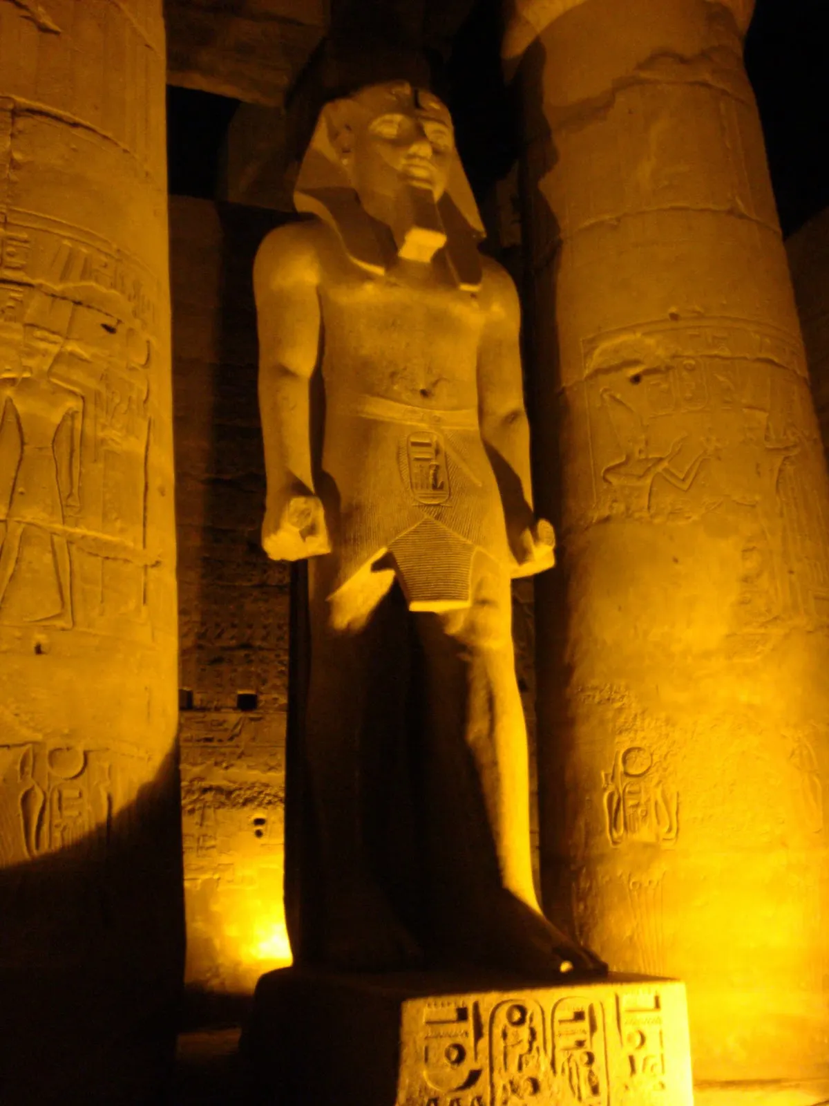 Luxor Eclipse Odyssey