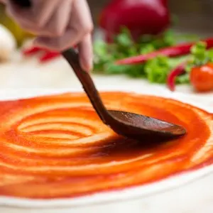 Italian pizza making