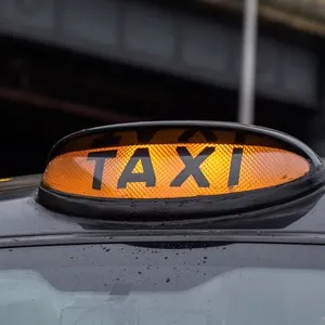 Taxi