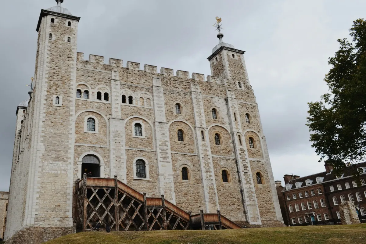 Private Journey Through England Wales and Scotlands Majestic Heritage