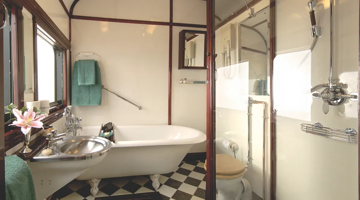 From the Falls to Cape Town by Luxury Rail