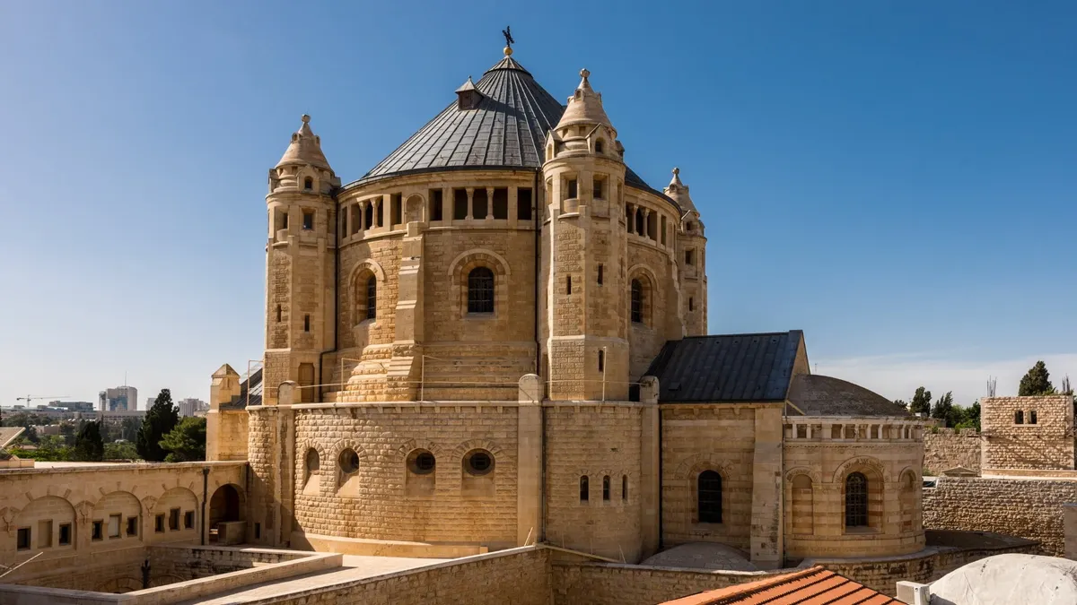 Tel Aviv and Jerusalem Explorer