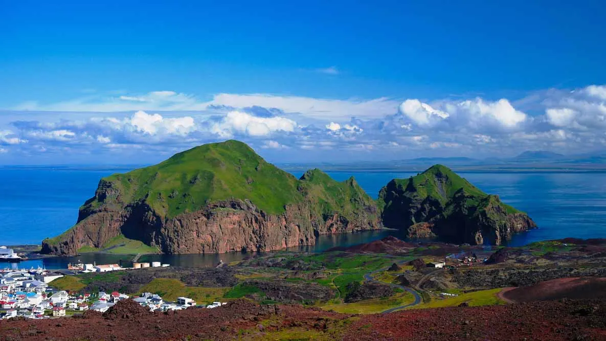 Volcanoes and Glaciers Small Group Journey
