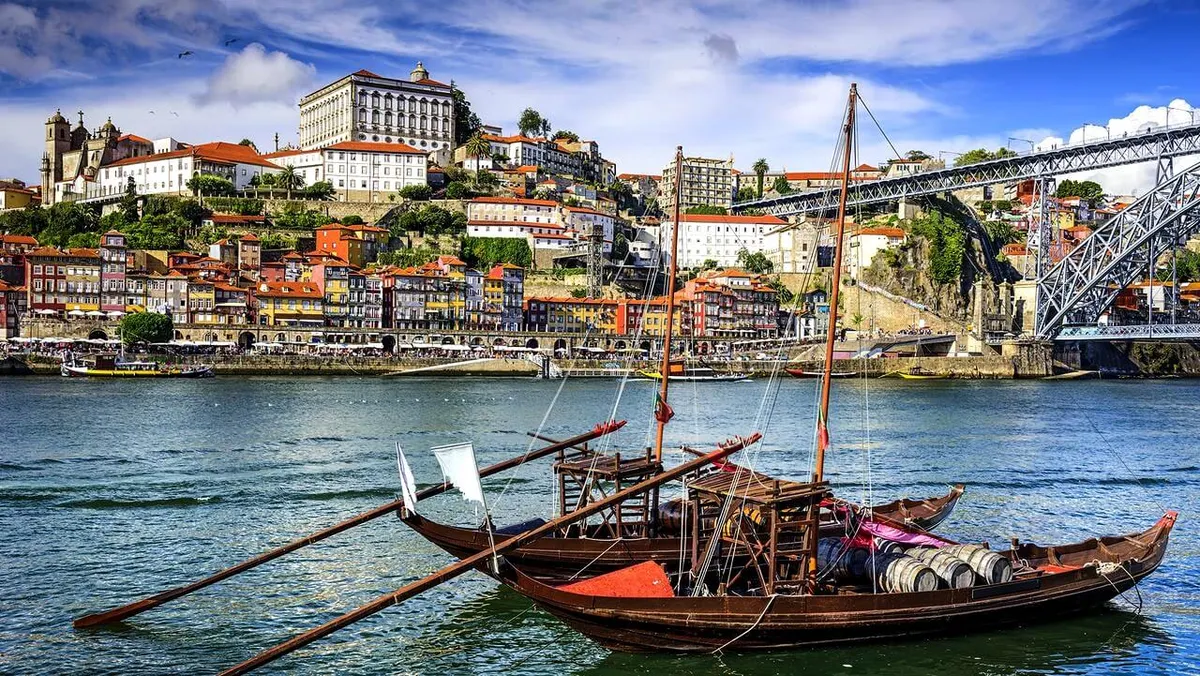 Enchanting Portugal Self Drive Explorer from Lisbon to Porto