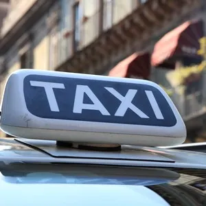 Taxi