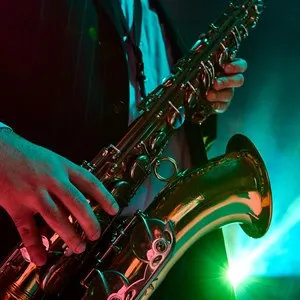 Bennigans Bar & Jazz Club