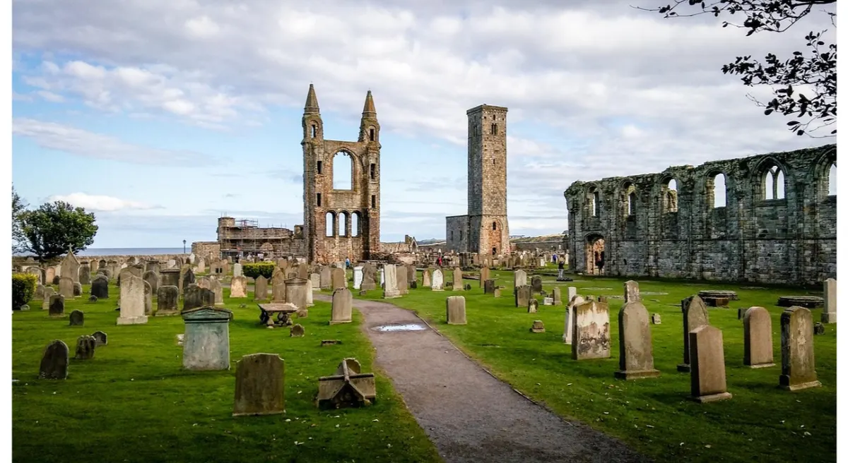 Private Journey to Explore Scotland's Castles