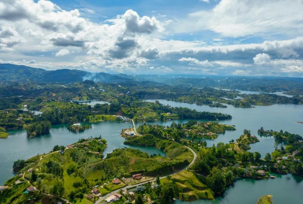 Guatape Escapade to Recharge Reconnect and Rediscover
