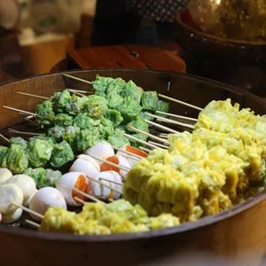 Naka Weekend Market