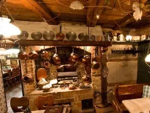 “Zum Gulden Stern” Historical Sausage Restaurant