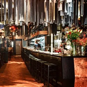 Monopole Restaurant & Bar