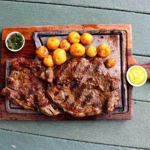 Colombian steak with potatoes