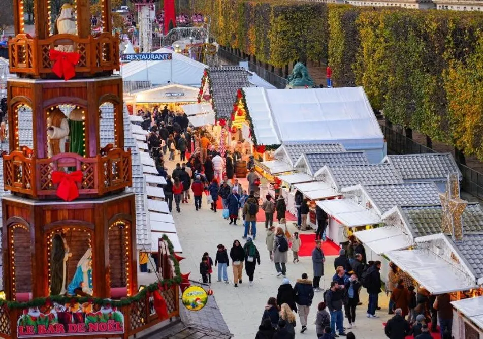 Festive Paris and London