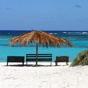 beach on loblolly bay anegada