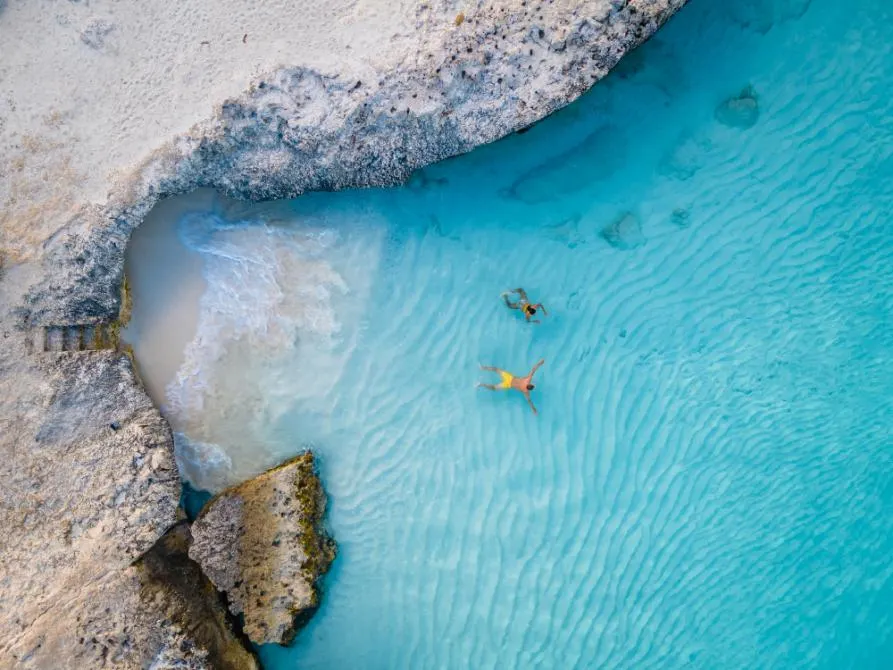 Romantic Aruba Escapade