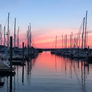 The Dock Bar & Restaurant (Urangan)