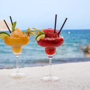 Cocktails at the beach