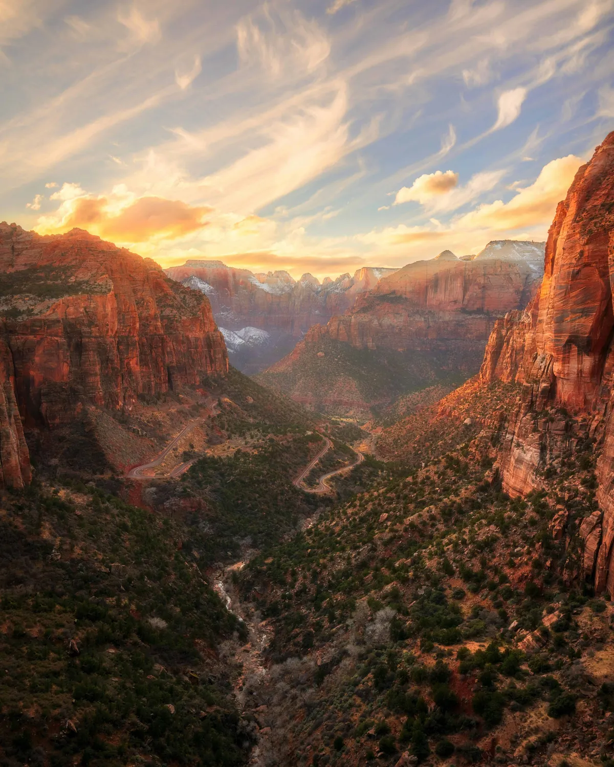 National Parks and Rockies To The Red Rocks Great Rail Journey