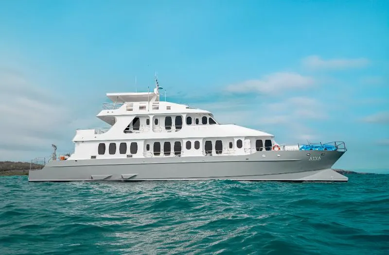 Galapagos Islands Southern Route Cruise Aboard MC Alya